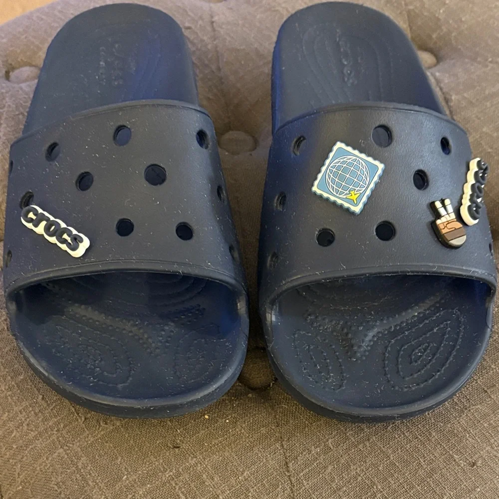 CROCS Navy Slide Sandals with Fun Charms - Picture 4 of 4